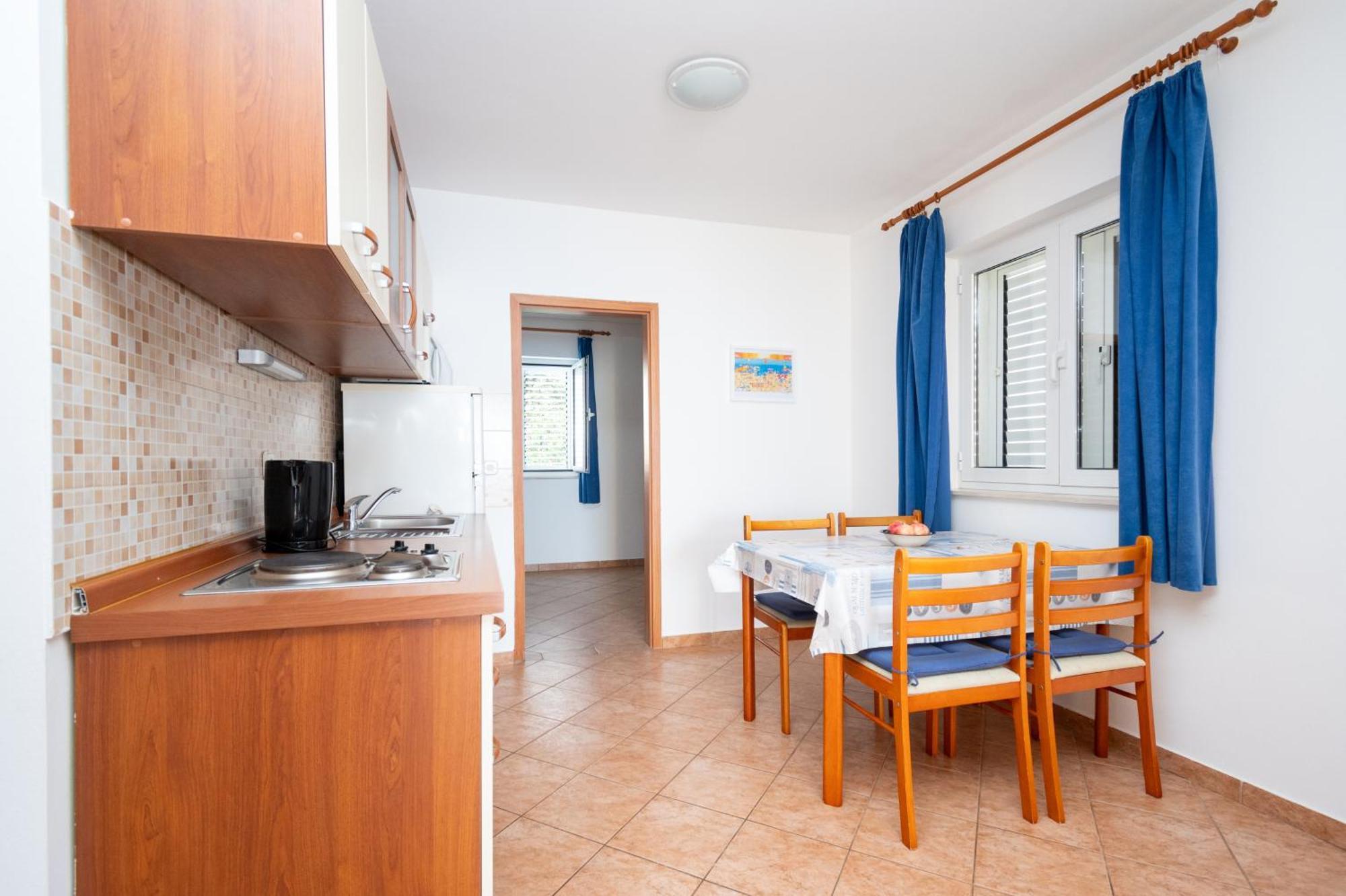 Apartments By The Sea Mandre, Pag - 4092 Kolan Esterno foto